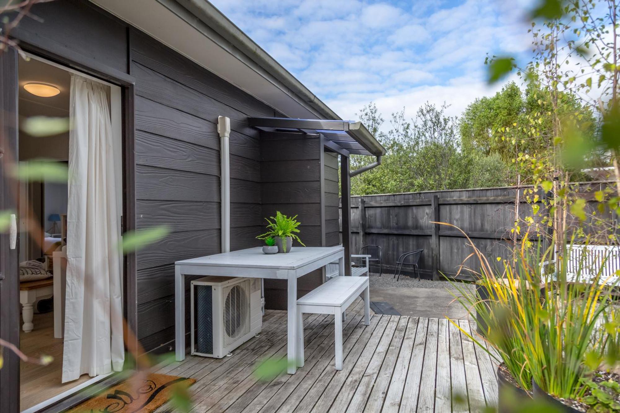 Tui Cottage Martinborough Ngoại thất bức ảnh